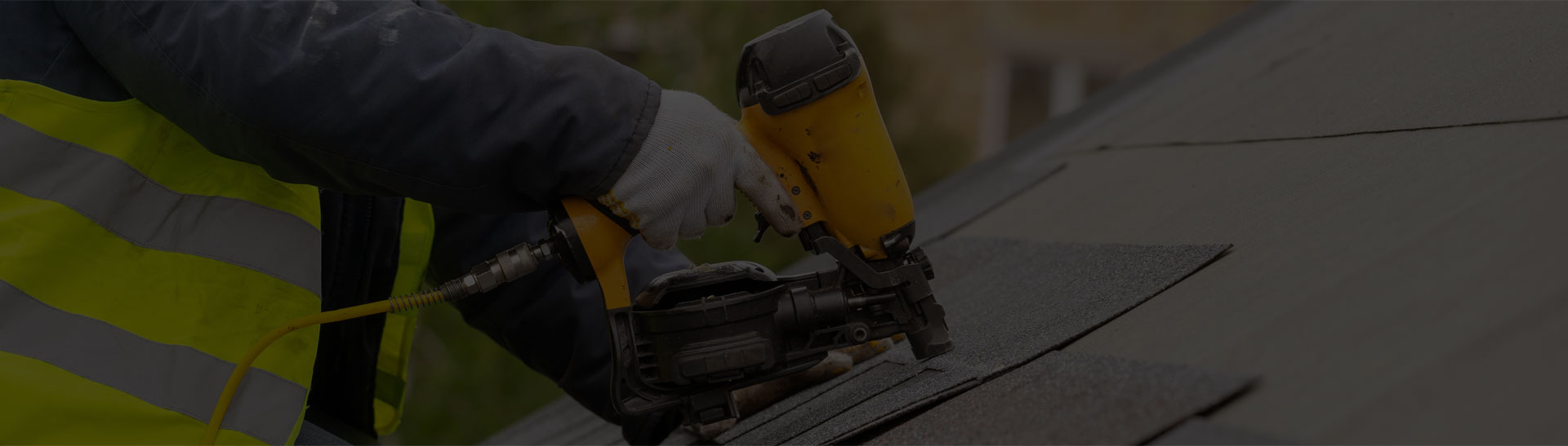 Slide Desktop 3 of 4