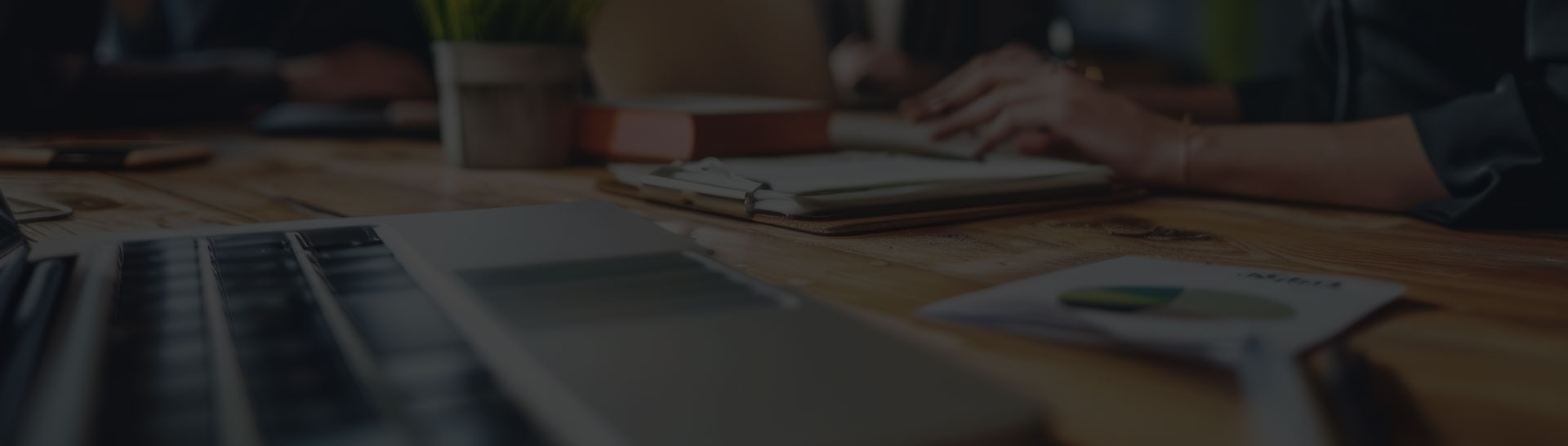 Slide Desktop 3 of 4